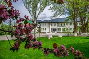 Ethno Khan Tengri Hotel&nbsp;3*