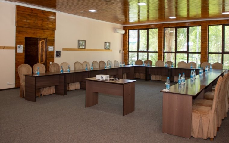 Khan Tengri Conference Hall